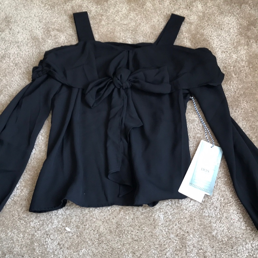 💋NEW! IRIS LOS ANGELES BLACK COLD SHOULDER BLOUSE